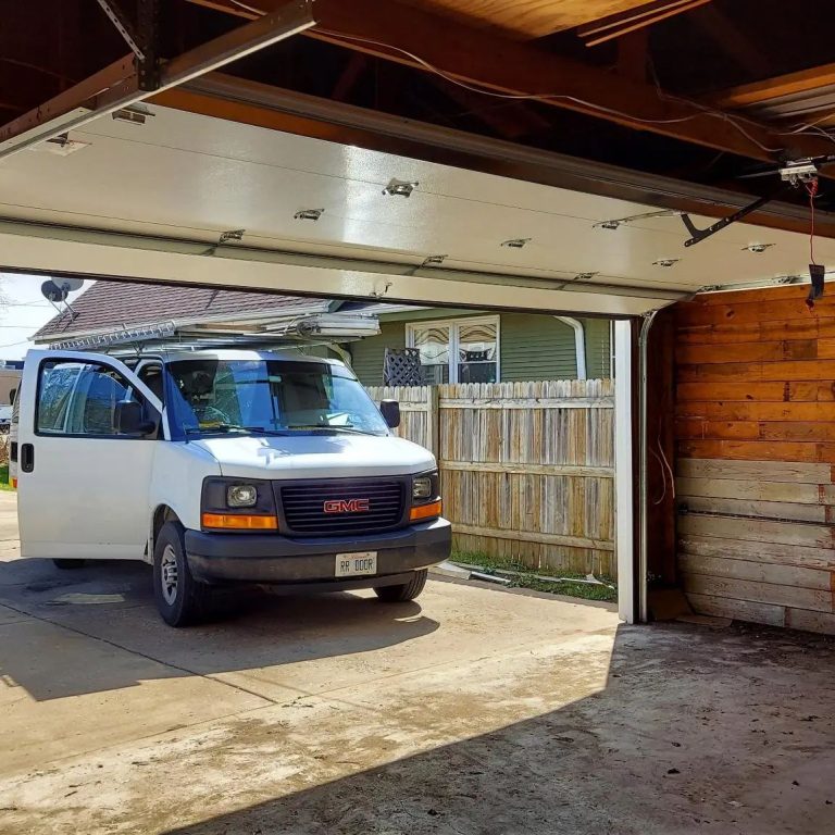Garage door service